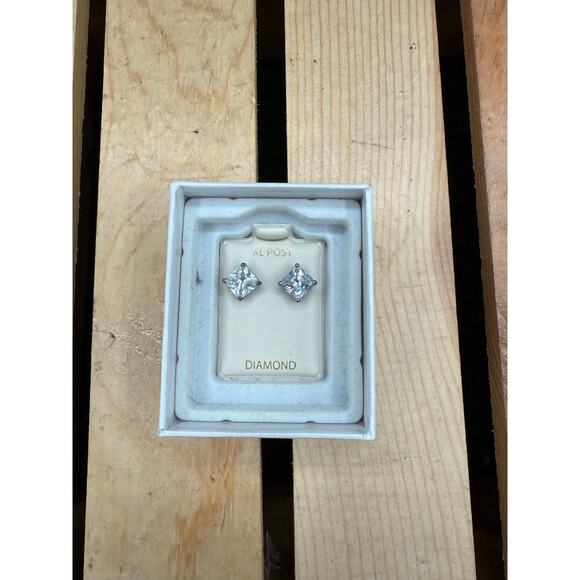 Piercing Pagoda Pair of 4mm Princess-Cut Cubic Zirc Solitaire Earrings - Picture 6 of 8